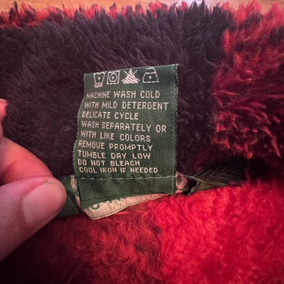 Stillwater supply co. Plaid Fleece Vest in Red and Black womens medium - Picture 3 of 12